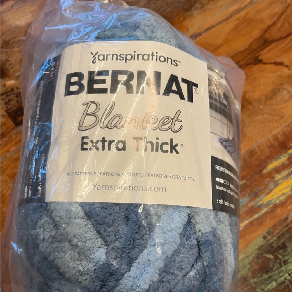 New in Original Packaging Bernat Extra Thick Blanket Yarn